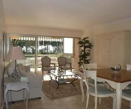 Apartmán Le Piree