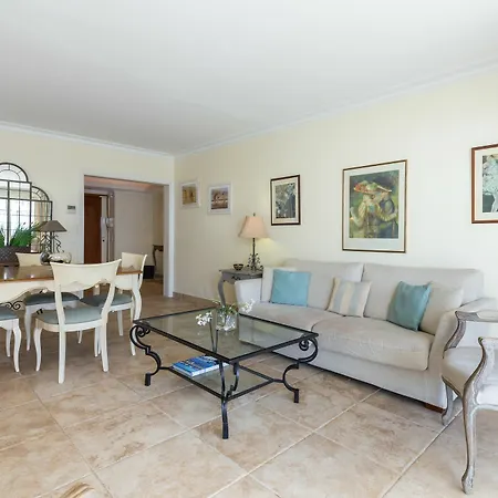Apartmán Le Piree