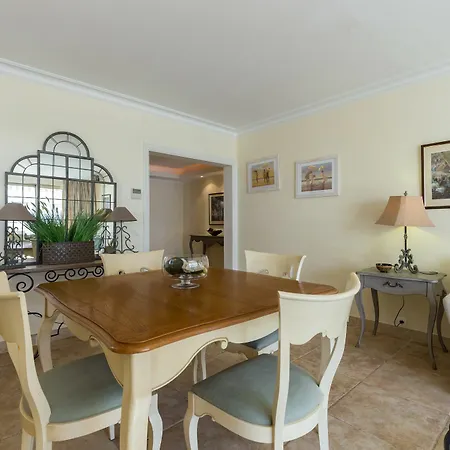 Apartmán Le Piree *